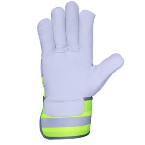 high visibility Canadian Rigger gloves.a