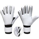 Wembley Goalkeeper Glove.d